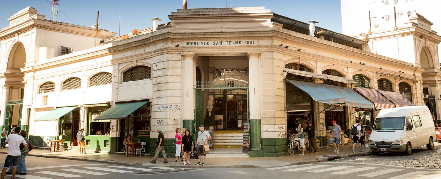 Mercado de San Telmo: Um Paraíso Gastronômico e Cultural em Buenos Aires