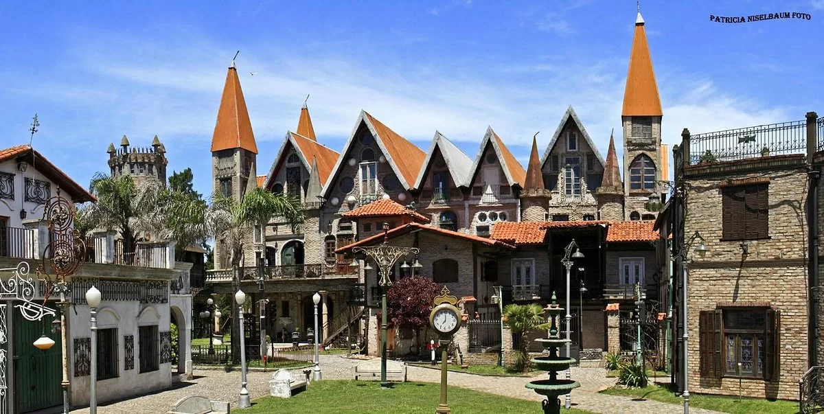 Campanopolis: Um Vilarejo Medieval Surpreendente Perto de Buenos Aires