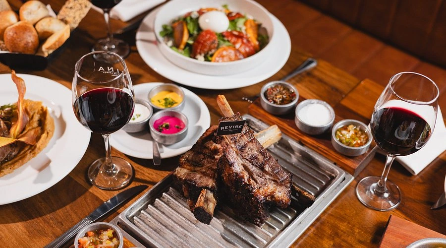Brasas Bravas: Onde Saborear o Melhor Churrasco Argentino Perto do Obelisco